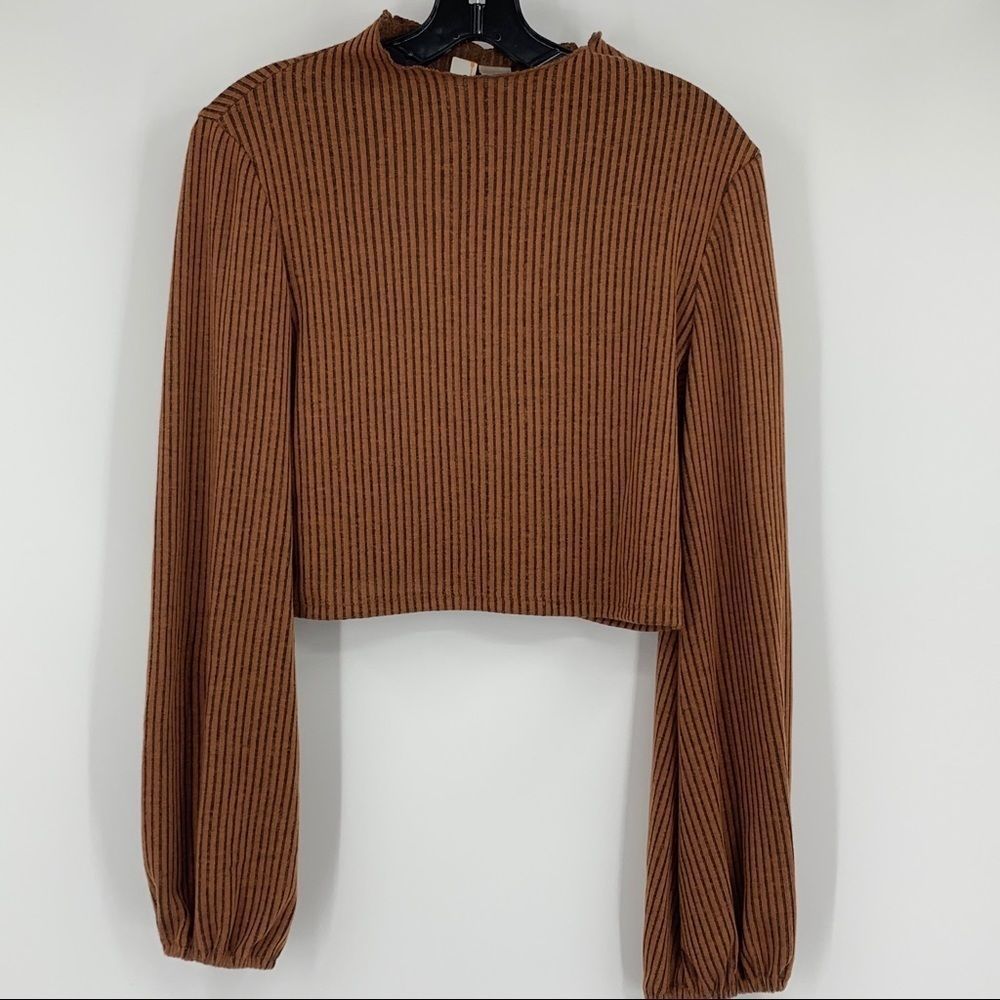 Mimi chica puff sleeve rib crop brown top Size Large 8953 Pullover Casual - Picture 6 of 11